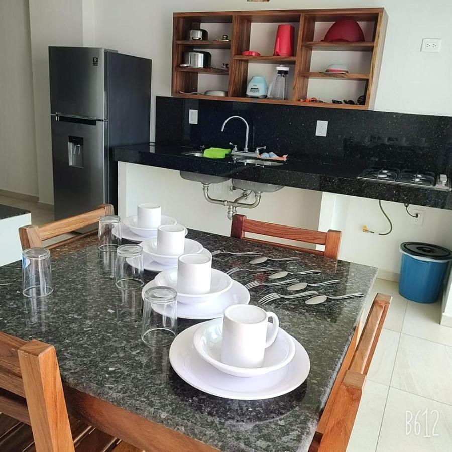 Malaki Hotel Los Ayala Luaran gambar