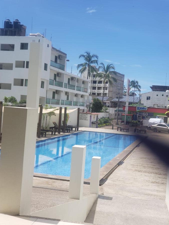Malaki Hotel Los Ayala Luaran gambar